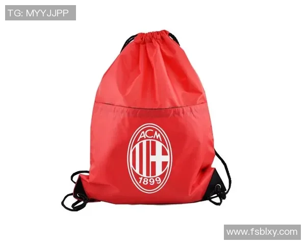 足球明星们的时尚选择揭秘他们最爱的包包品牌与款式 足球明星们的时尚选择揭秘他们最爱的包包品牌与款式