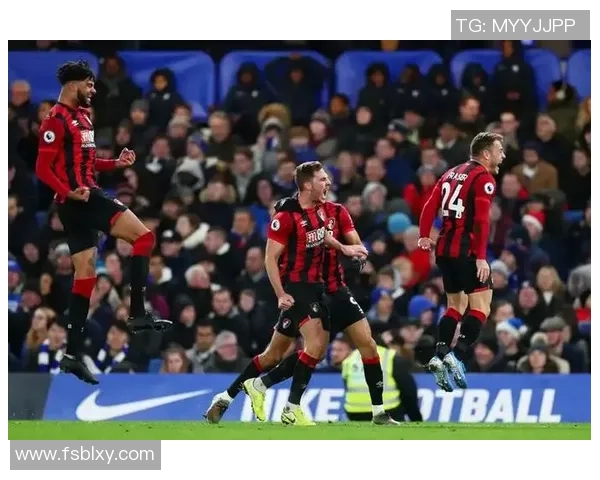 足球评论：深圳足球队的区域防守得失_1