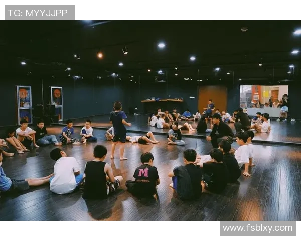 重磅专题：南京街舞队的边路渗透革新